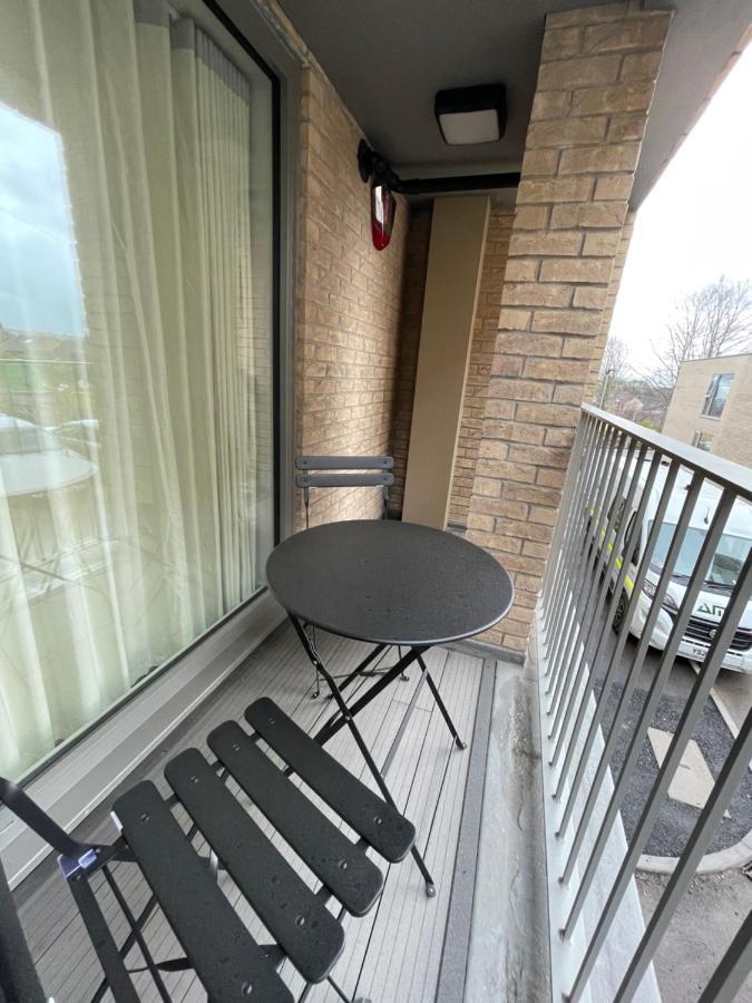 Spectacular 2 Bedroom Apartment In Great Location Sheffield Esterno foto