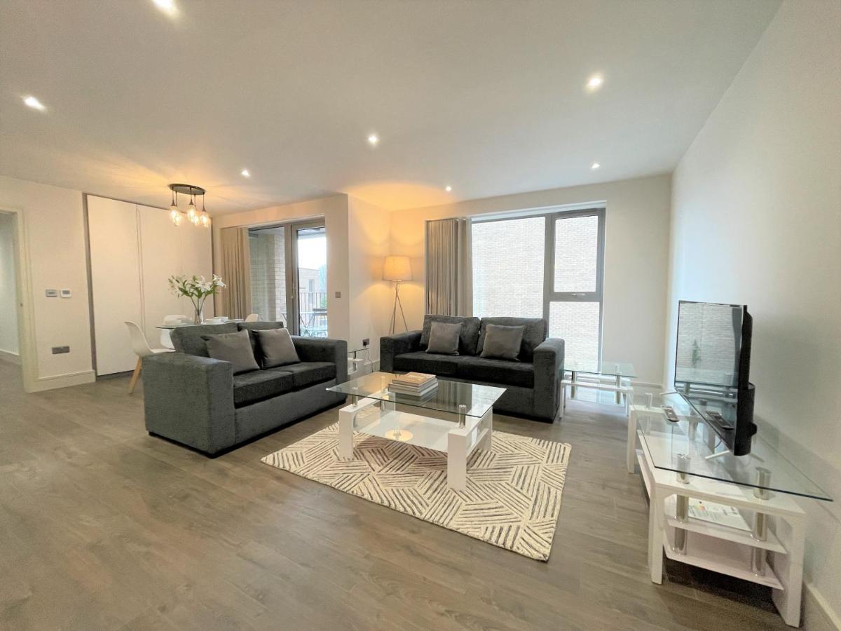 Spectacular 2 Bedroom Apartment In Great Location Sheffield Esterno foto