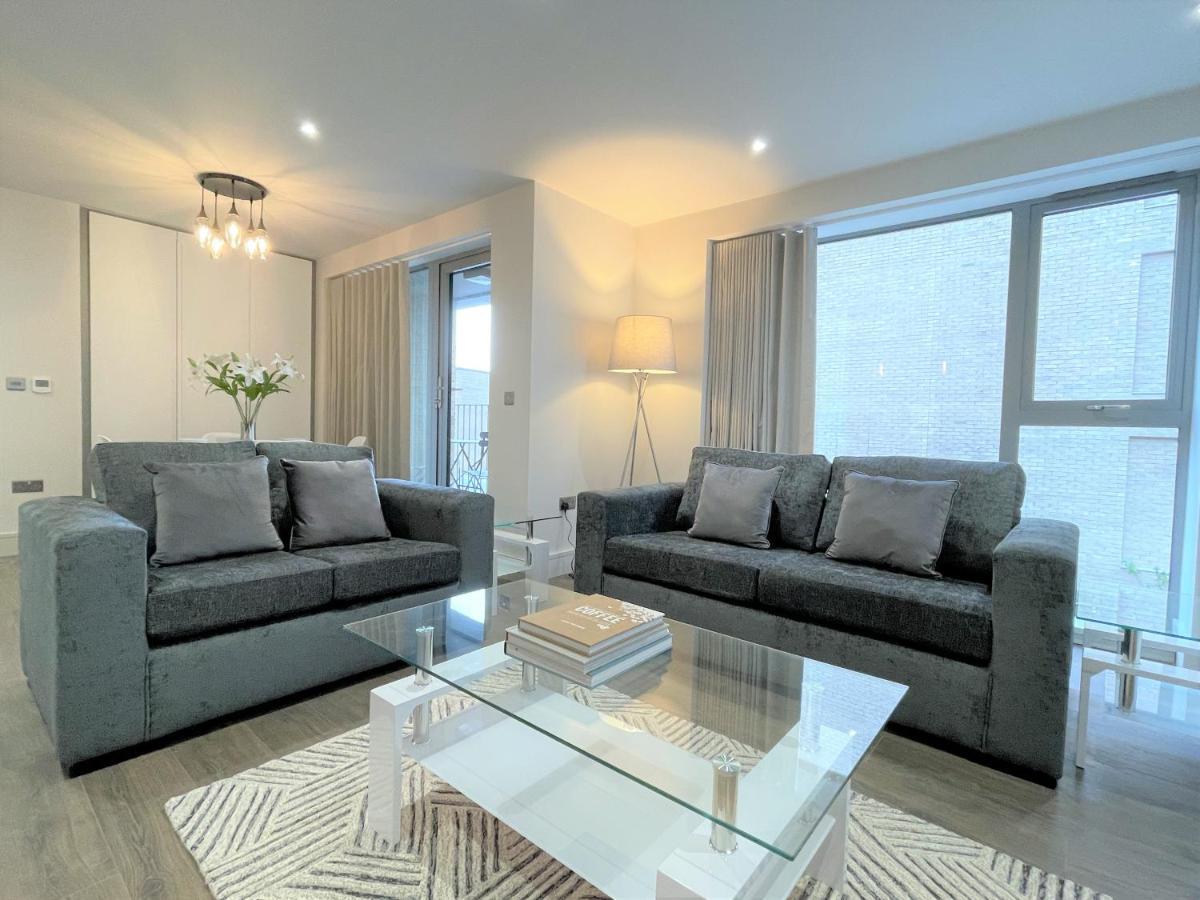 Spectacular 2 Bedroom Apartment In Great Location Sheffield Esterno foto